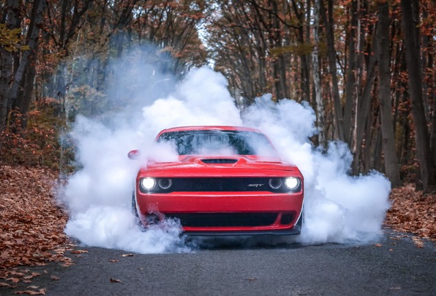 Dodge Challenger SRT Hellcat