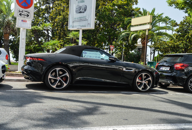 Jaguar F-TYPE R AWD Convertible