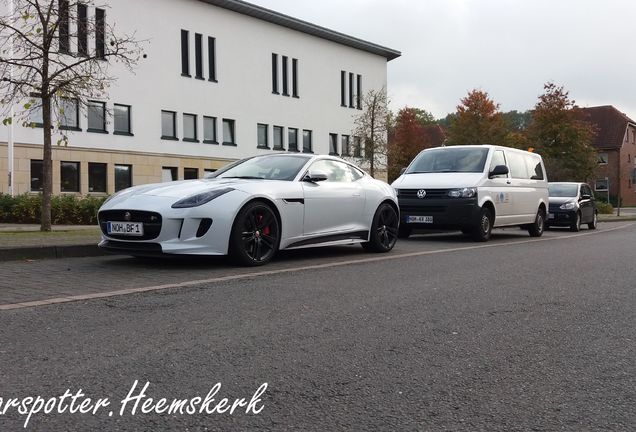 Jaguar F-TYPE R AWD Coupé