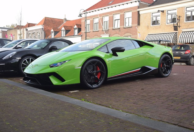 Lamborghini Huracán LP640-4 Performante