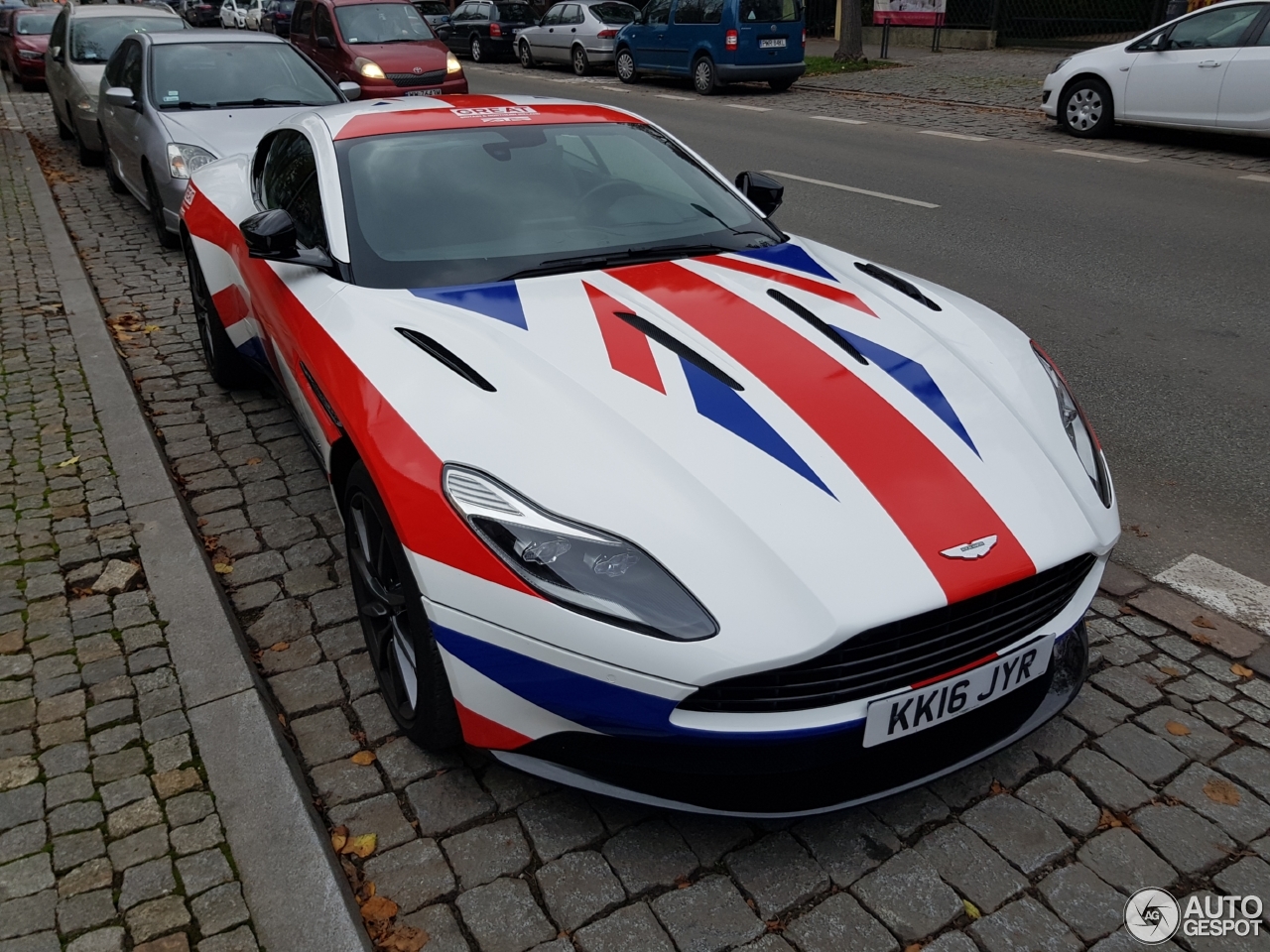 Aston Martin DB11