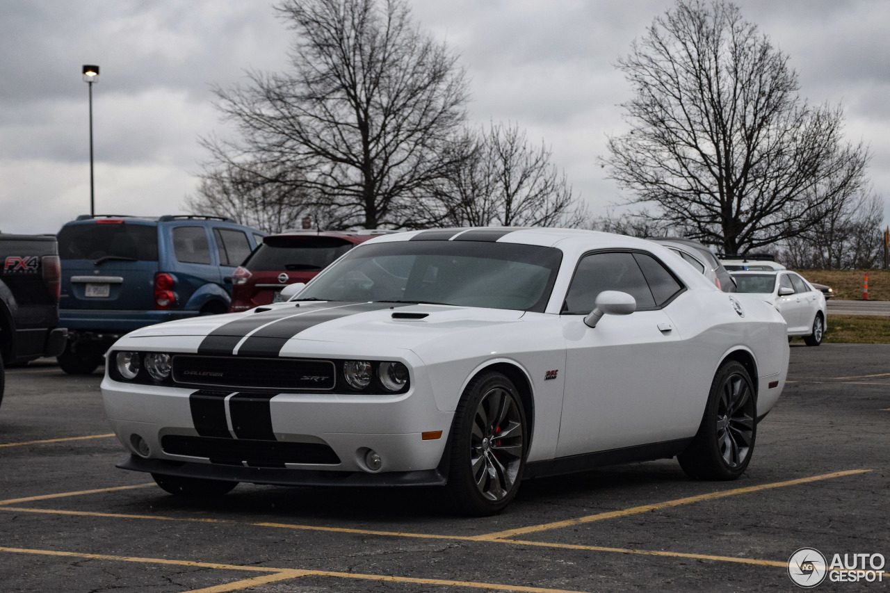 Dodge Challenger SRT-8 392