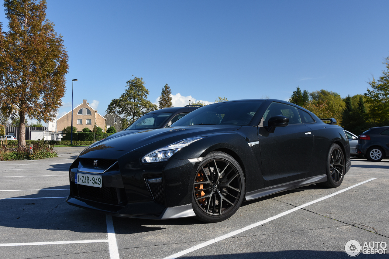 Nissan GT-R 2017