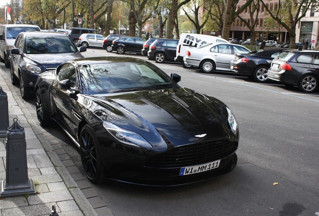 Aston Martin DB11