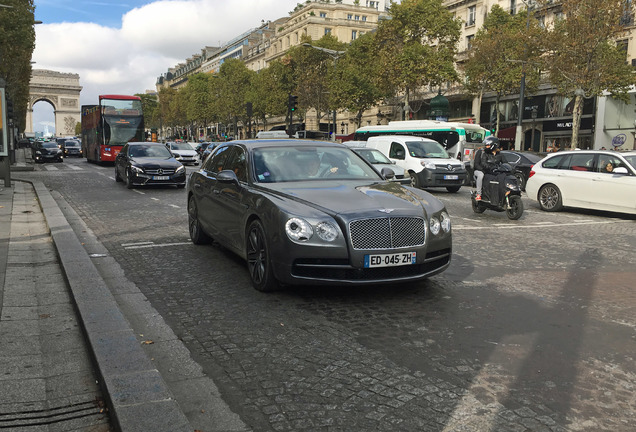 Bentley Flying Spur V8