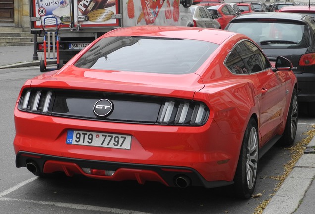 Ford Mustang GT 2015