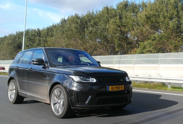 Land Rover Range Rover Sport SVR