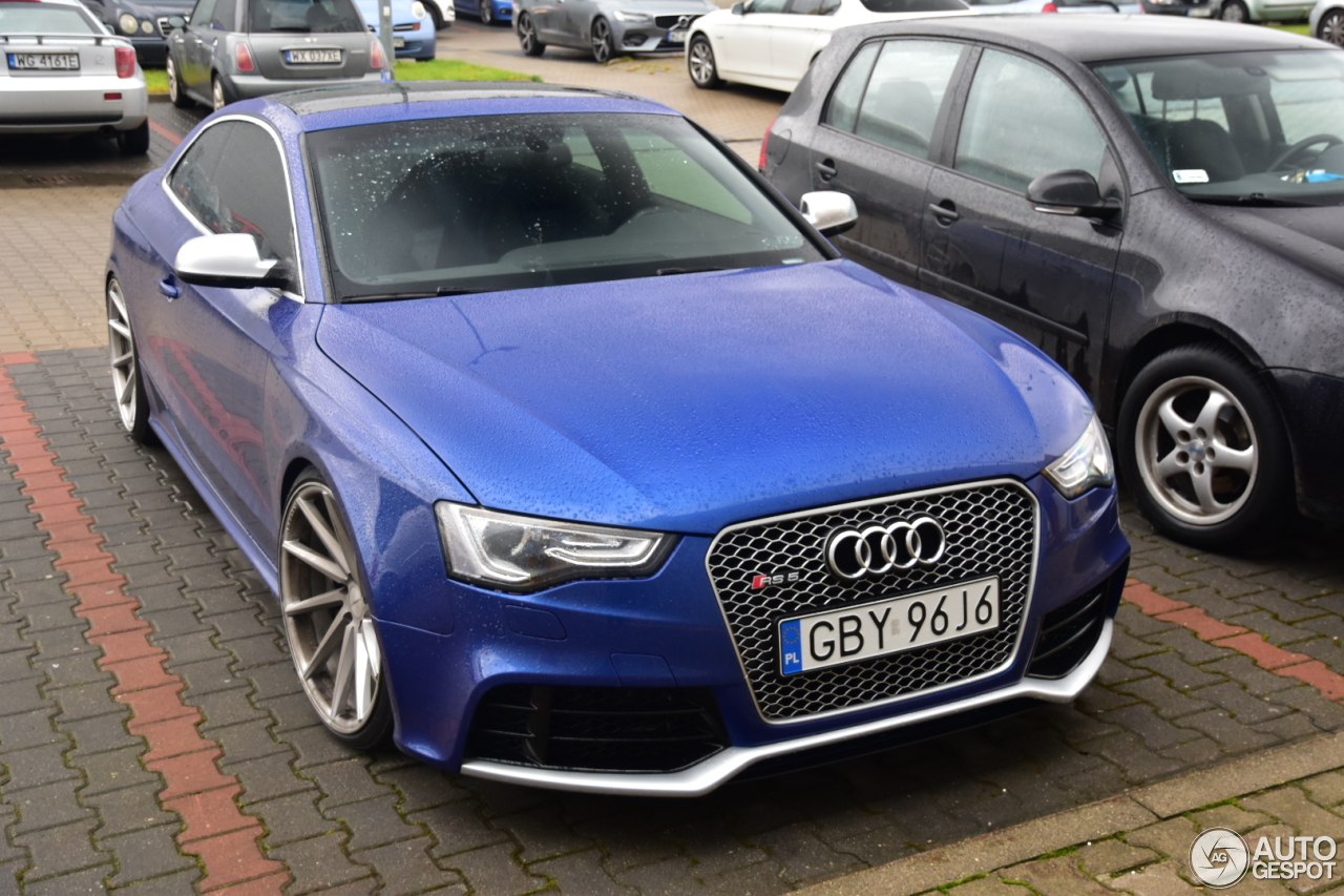 Audi RS5 B8 2012