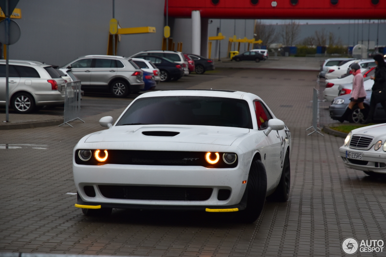 Dodge Challenger SRT Hellcat