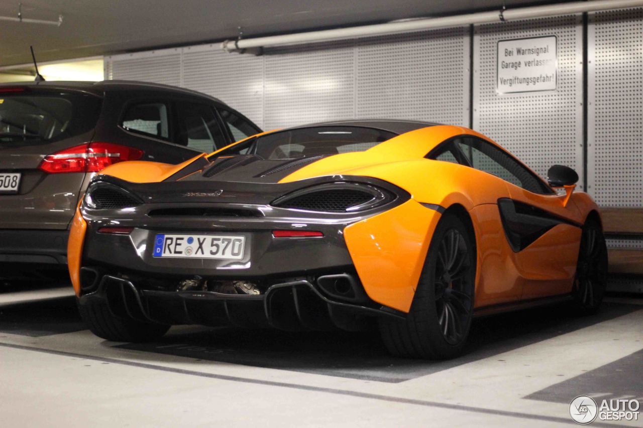 McLaren 570S