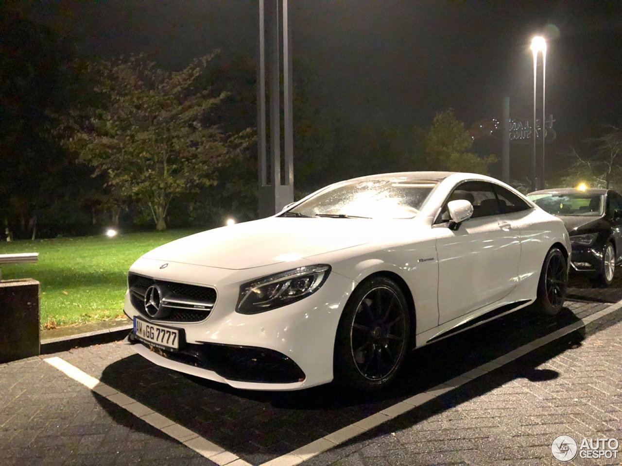 Mercedes-AMG S 63 Coupé C217