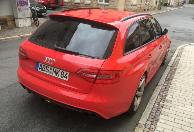 Audi RS4 Avant B8