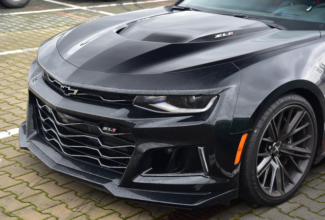 Chevrolet Camaro ZL1 2016