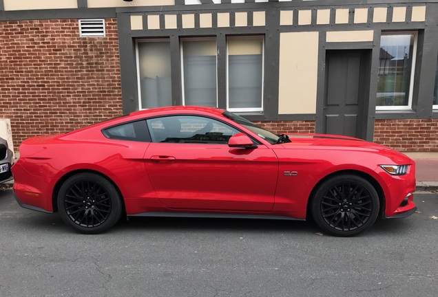 Ford Mustang GT 2015