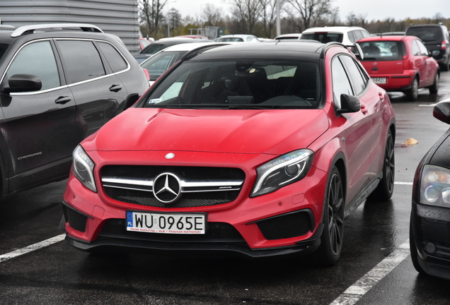 Mercedes-AMG GLA 45 X156