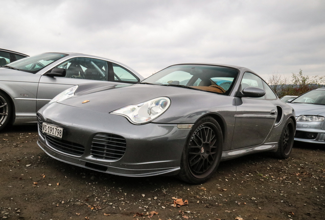 Porsche 996 Turbo