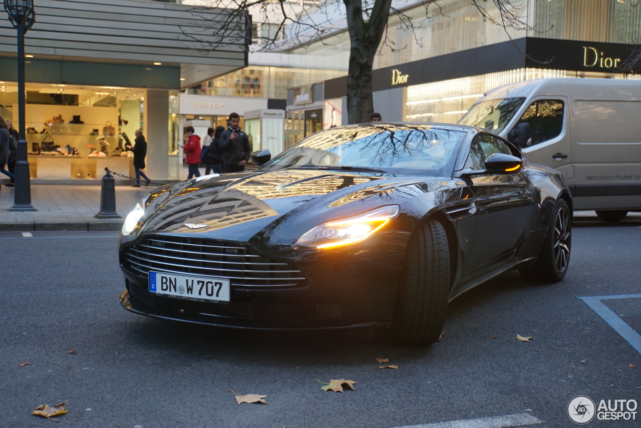 Aston Martin DB11