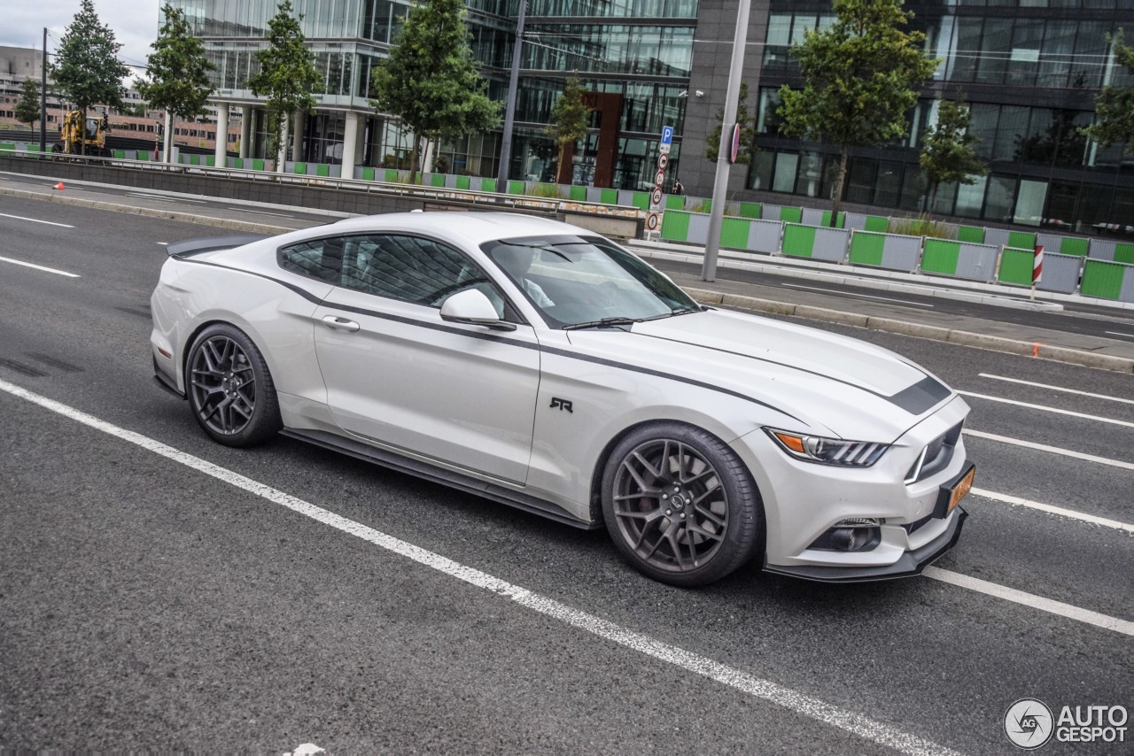 Ford Mustang RTR 2015