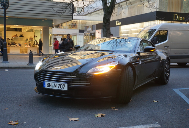 Aston Martin DB11