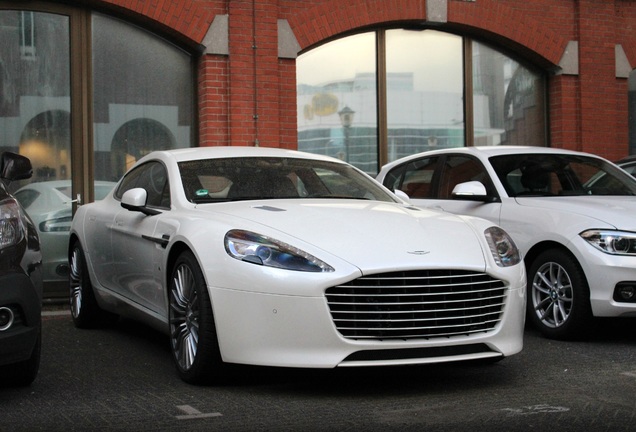 Aston Martin Rapide S