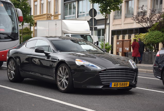 Aston Martin Rapide S