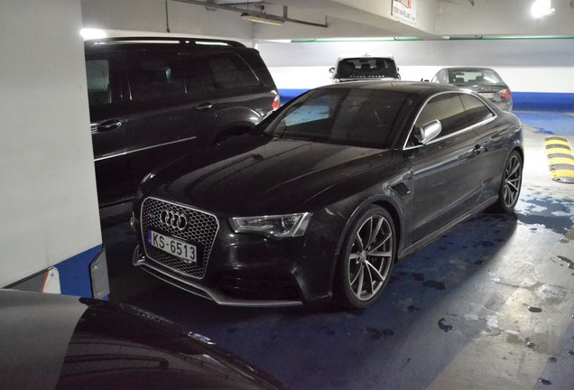 Audi RS5 B8 2012