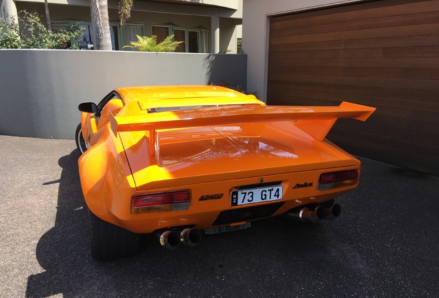 De Tomaso Pantera GT/4