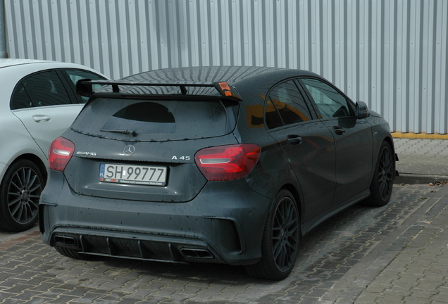 Mercedes-AMG A 45 W176 2015