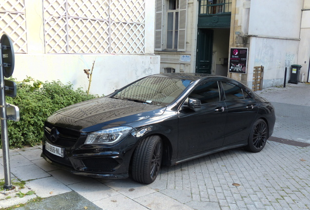 Mercedes-Benz CLA 45 AMG C117