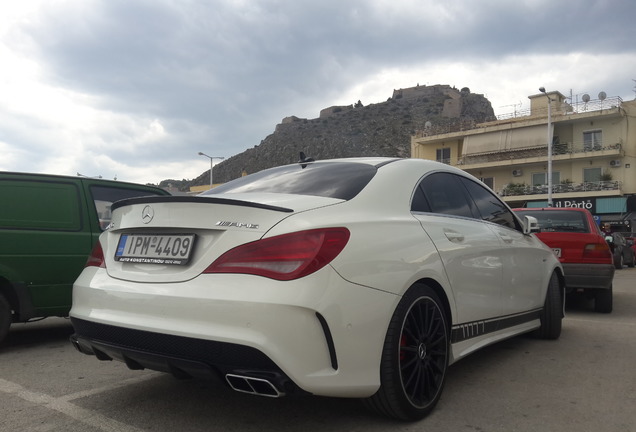 Mercedes-Benz CLA 45 AMG Edition 1 C117