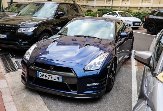 Nissan GT-R 2014