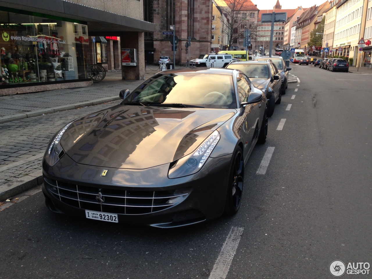 Ferrari FF