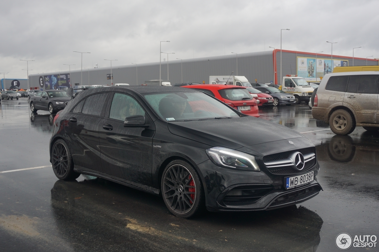 Mercedes-AMG A 45 W176 2015