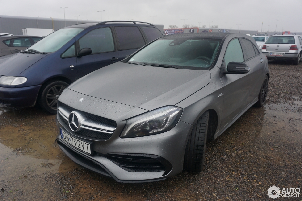 Mercedes-AMG A 45 W176 2015