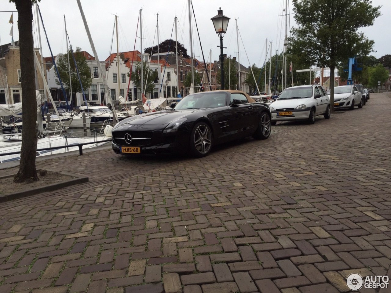 Mercedes-Benz SLS AMG Roadster