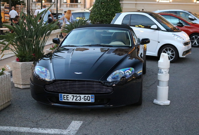 Aston Martin V8 Vantage Roadster