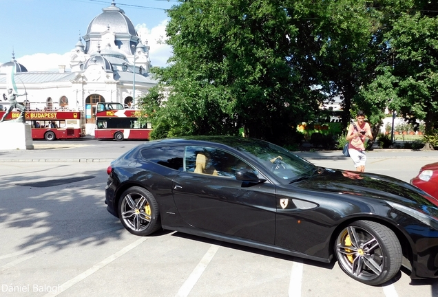 Ferrari FF