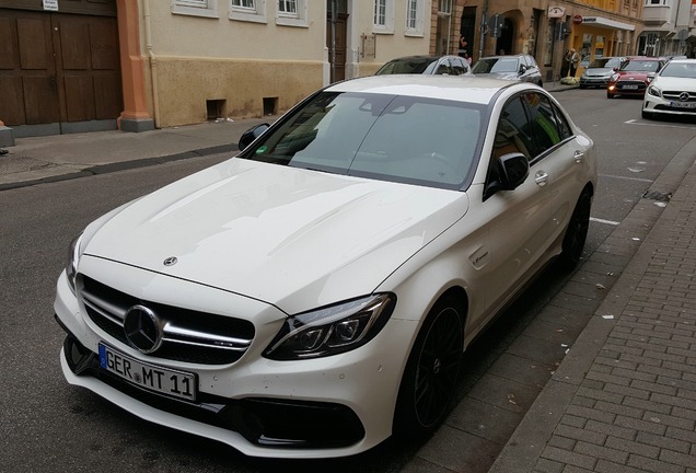 Mercedes-AMG C 63 S W205