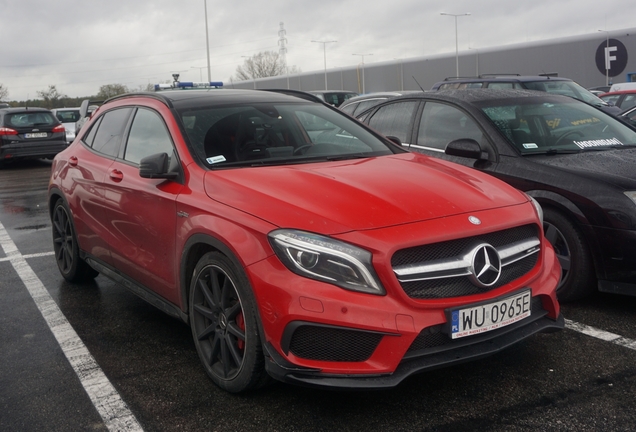 Mercedes-AMG GLA 45 X156