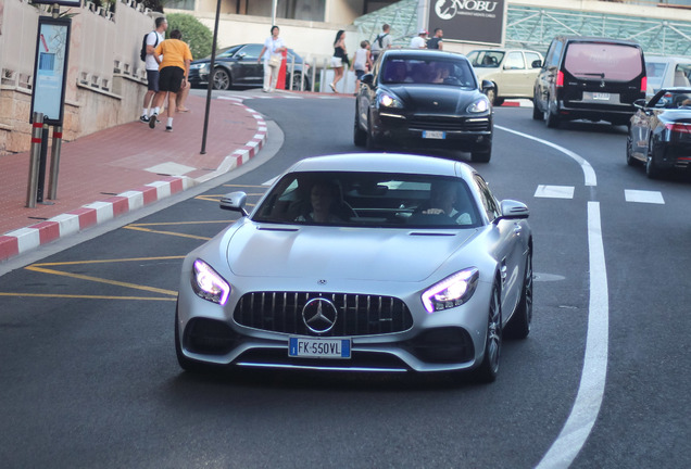 Mercedes-AMG GT C190 2017