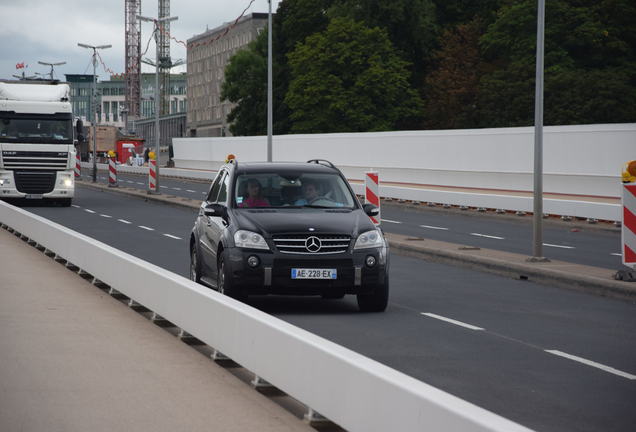 Mercedes-Benz ML 63 AMG W164