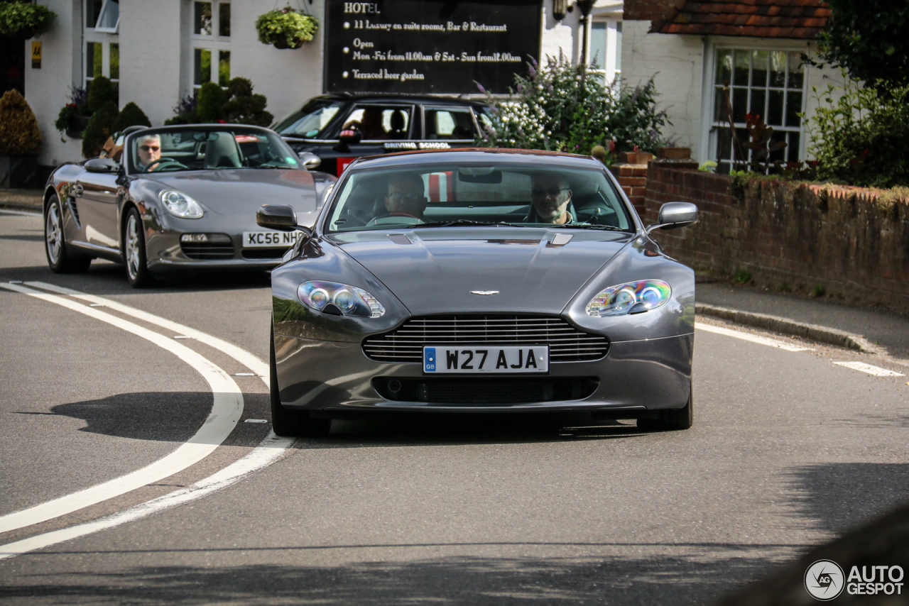 Aston Martin V8 Vantage