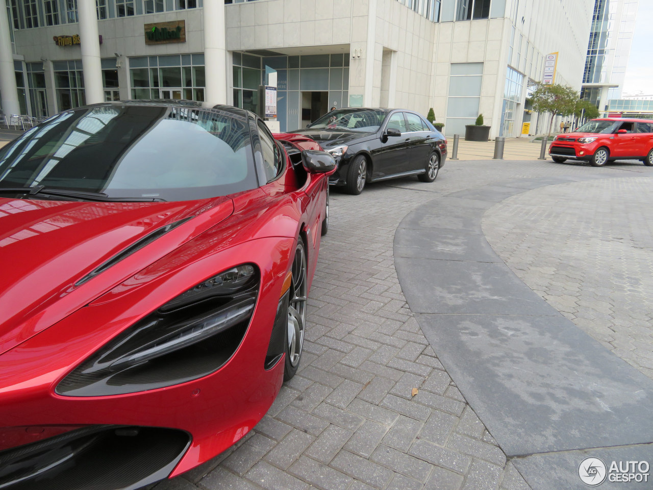 McLaren 720S