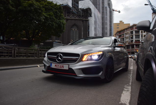 Mercedes-Benz CLA 45 AMG C117