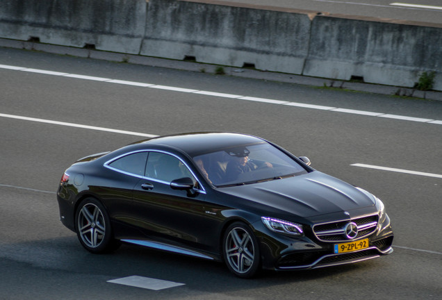 Mercedes-Benz S 63 AMG Coupé C217