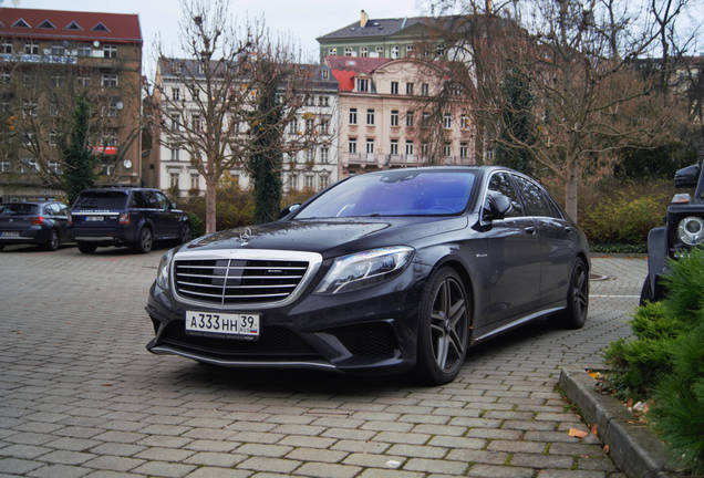 Mercedes-Benz S 63 AMG V222