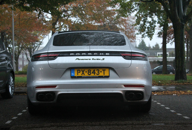 Porsche 971 Panamera Turbo S E-Hybrid