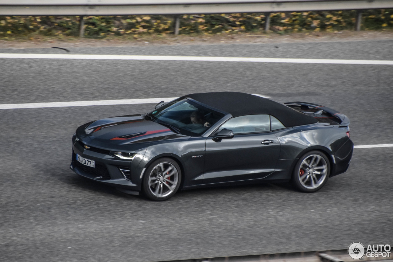 Chevrolet Camaro SS Convertible 2016 50th Anniversary