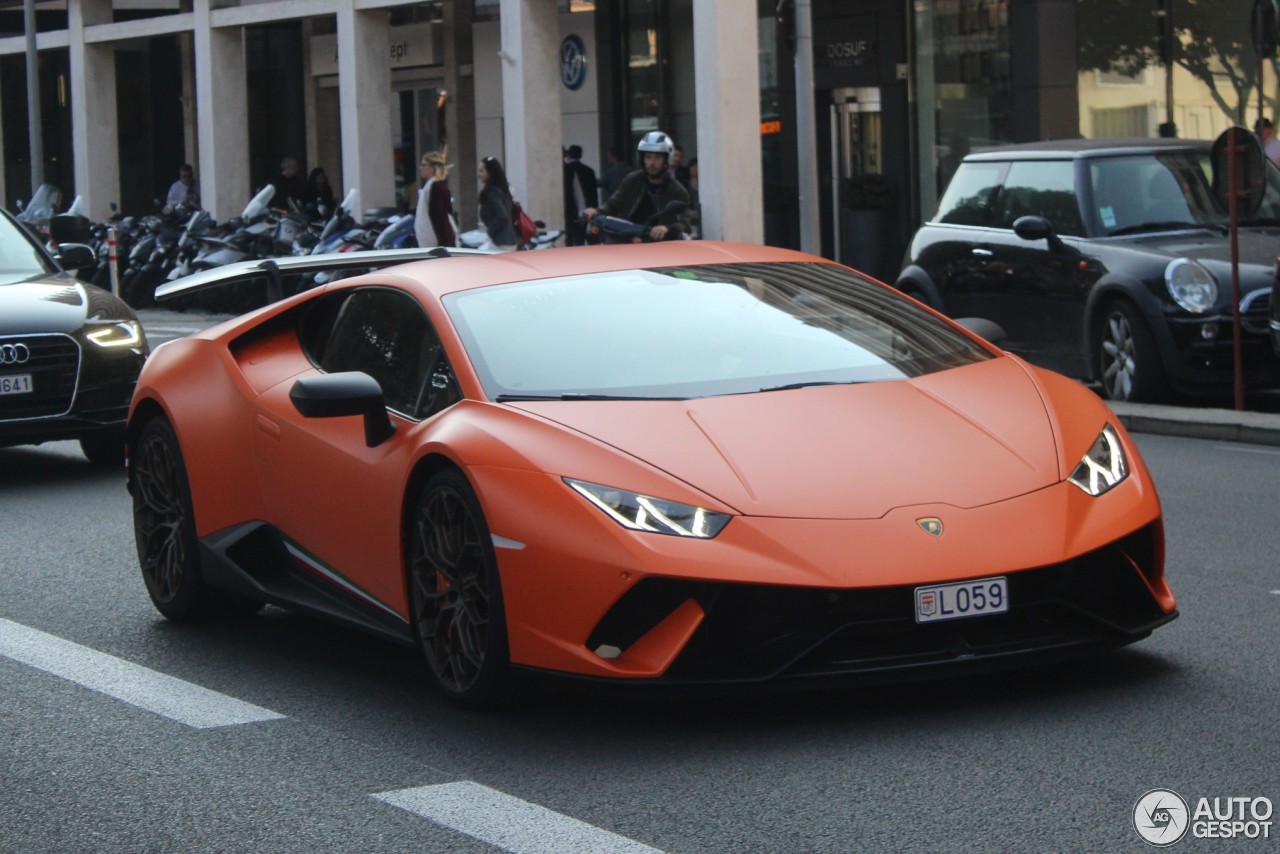 Lamborghini Huracán LP640-4 Performante