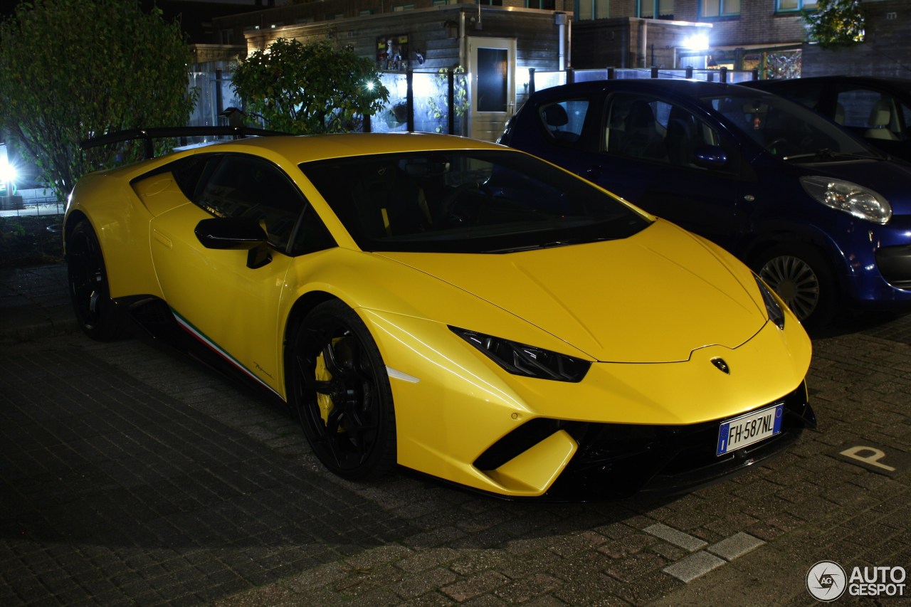 Lamborghini Huracán LP640-4 Performante